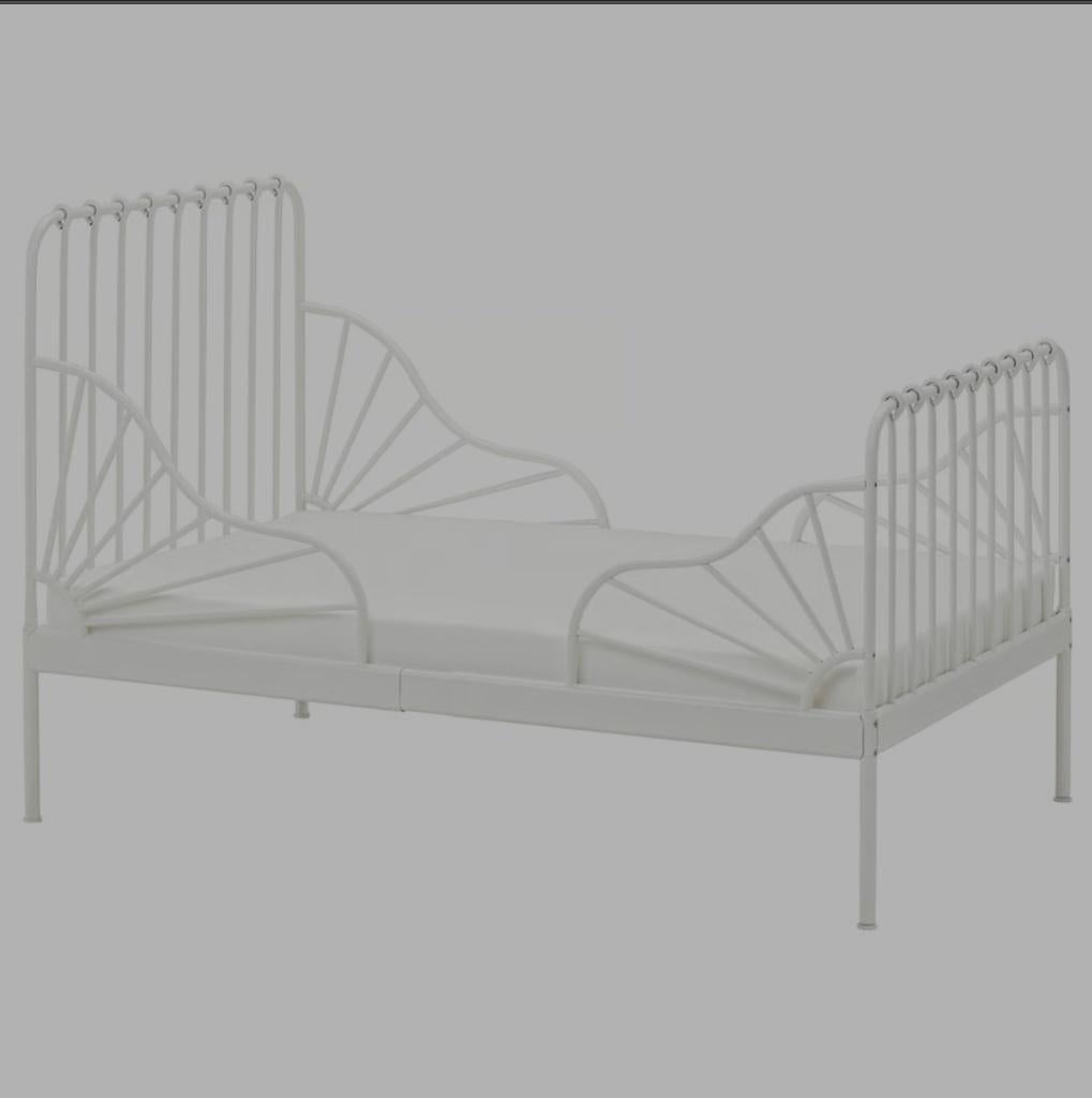 Ikea meegroeibed + matras, Kinderen en Baby's, Kinderkamer | Bedden, Zo goed als nieuw, 140 tot 160 cm, 85 tot 100 cm, Lattenbodem
