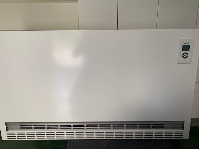 Stiebel Eltron SHF 5000, Doe-het-zelf en Bouw, Ophalen, 30 tot 80 cm, Radiator, Zo goed als nieuw