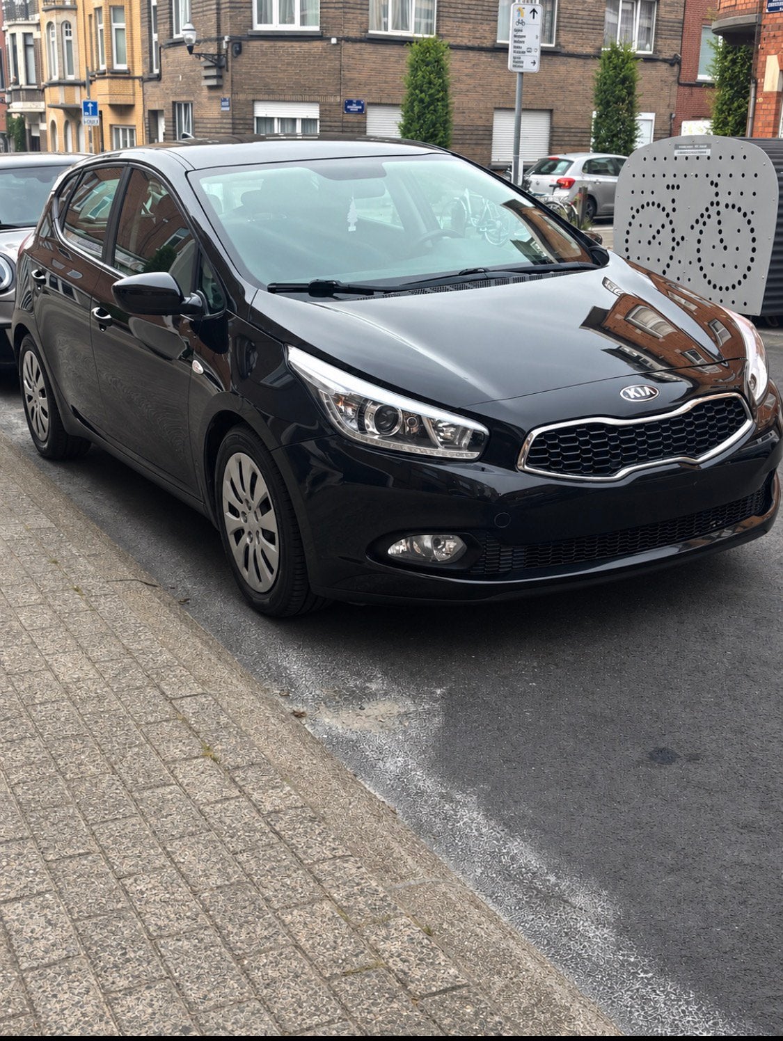 Kia ceed, Auto's, 75 kW, Zwart, 5 zetels, Particulier