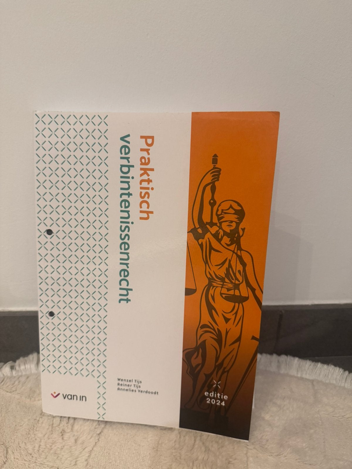 1ste jaar rechtspraktijk UCLL, Boeken, Ophalen, Nederlands