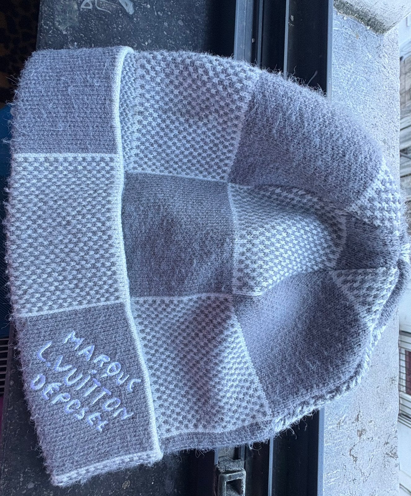 Louis vuitton beanie, Ophalen of Verzenden, Zo goed als nieuw