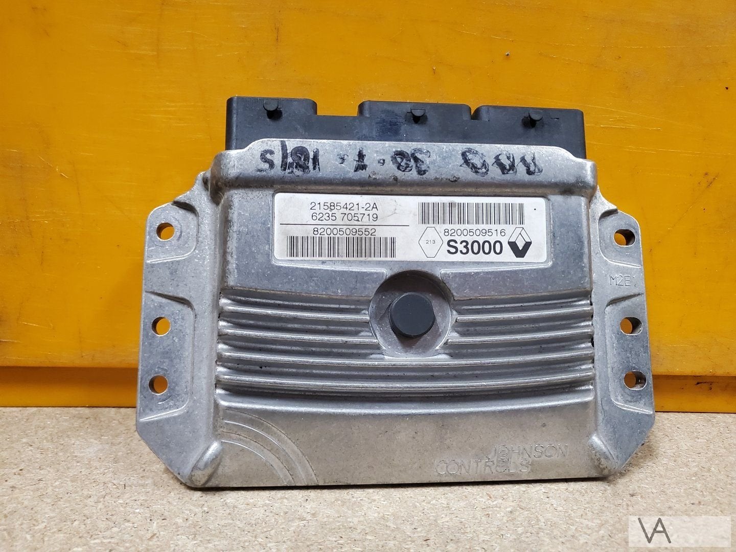 Renault Megane 2 1.6 en 2.0 ecu motorcomputer 8200509516 €30, Renault, -, Utilisé, -
