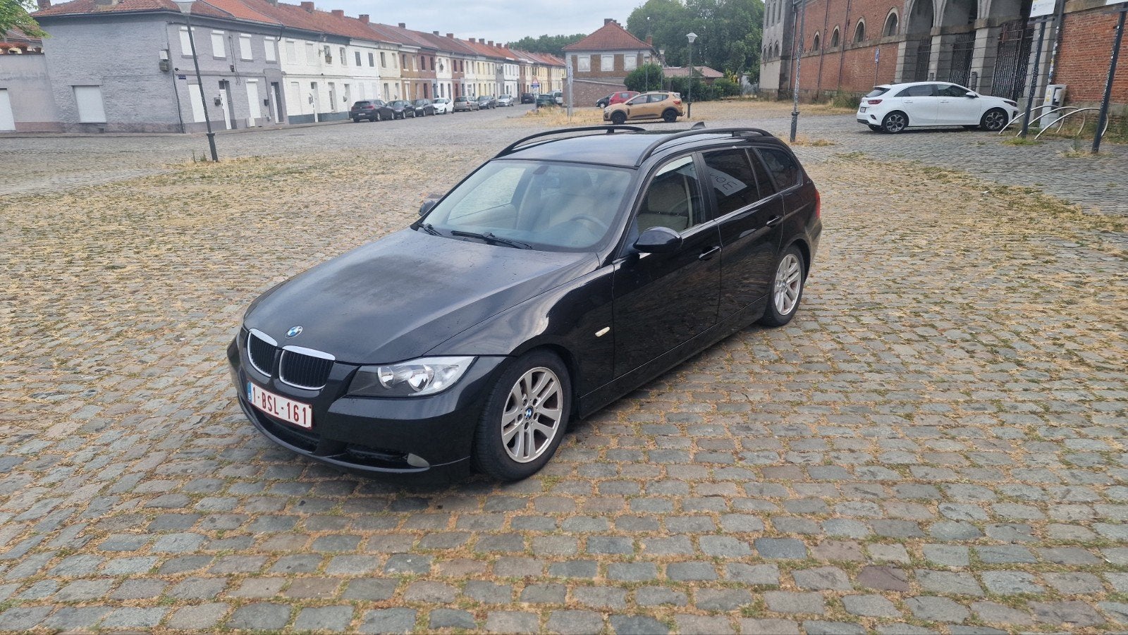 BMW e91 318d 3oo.oookm 2007, Beige, Zwart, 5 deurs, Particulier