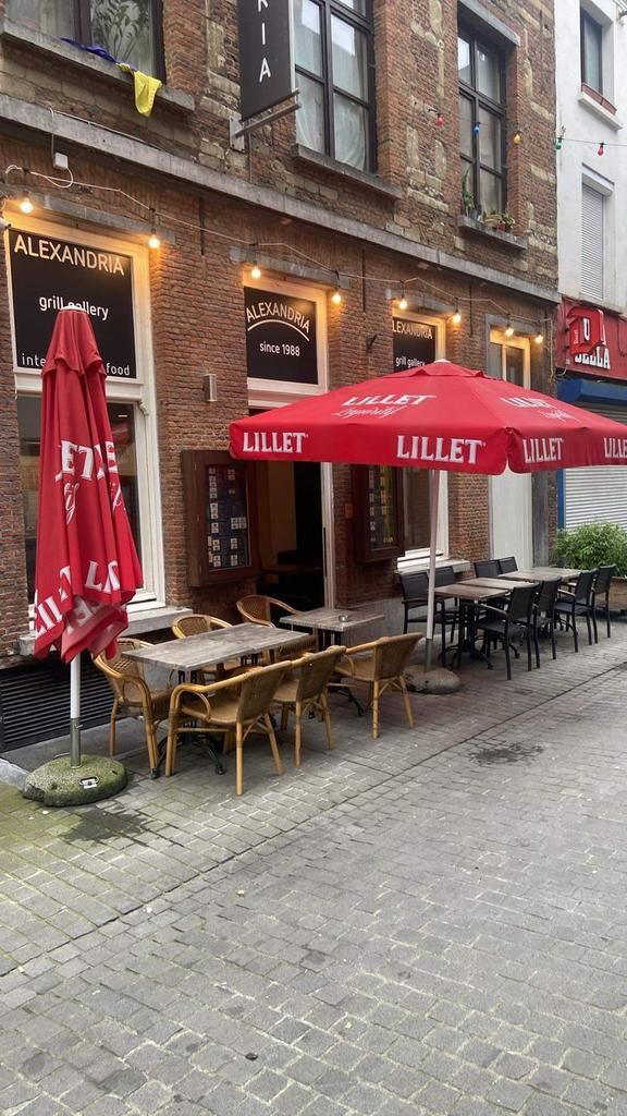 Topgelegen Shoarma zaak (50p) in Toeristisch Hart Antwerpen, Zakelijke goederen