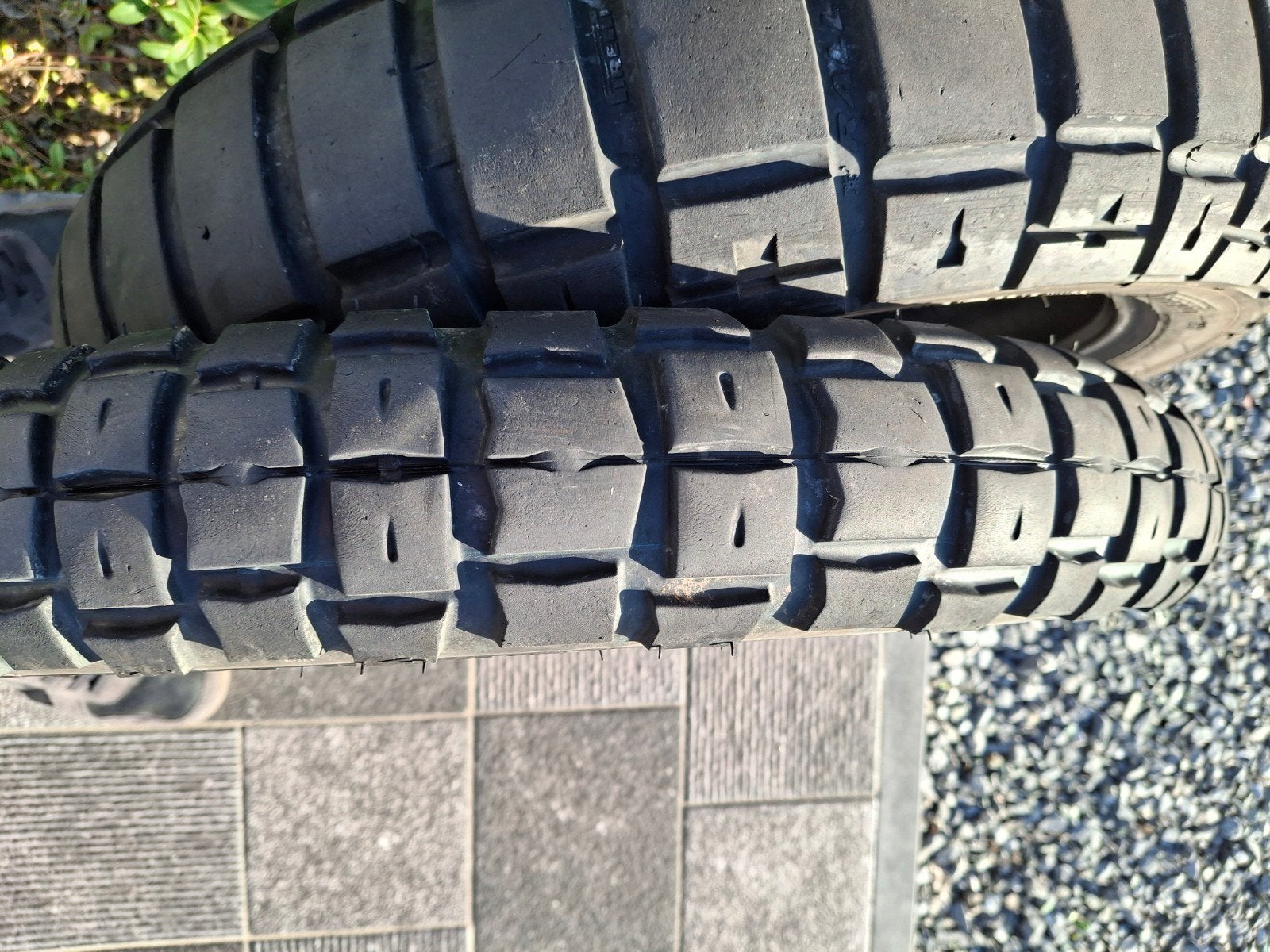 Pirelli Scorpion STR voor en achterband, Motoren, Ophalen