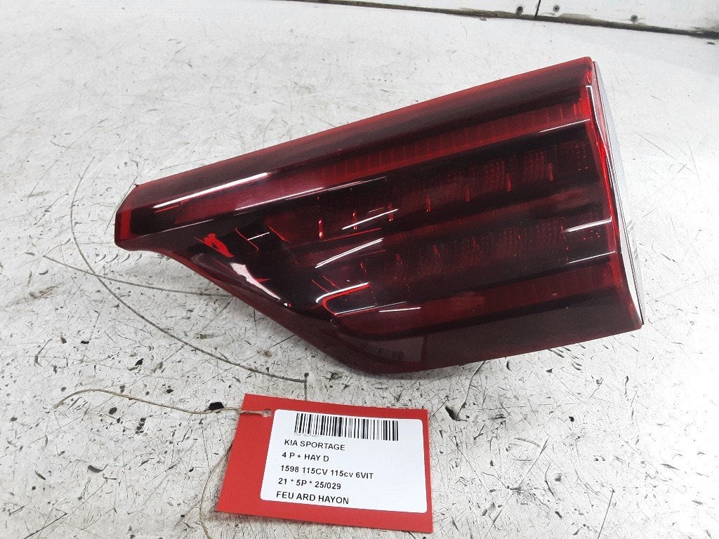 PANNEAU ARRIÈRE DROIT AVEC LAMPE Kia Sportage (QL), Kia, Info@kia.de, Utilisé, Theodor-Heuss-Allee 11
60486  Frankfurt am Main, DE