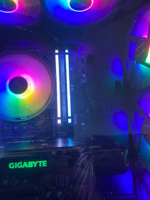 Corsair RAM DDR4  Geheugen met ARGB, DDR4, 8 GB, Ophalen of Verzenden, Zo goed als nieuw