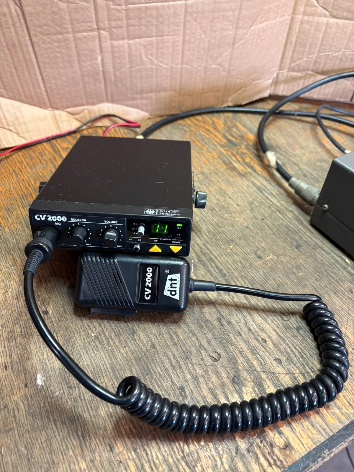 CB zender DNT CV-2000 40 kanalen FM, Telecommunicatie, Ophalen, Zo goed als nieuw, Ontvanger