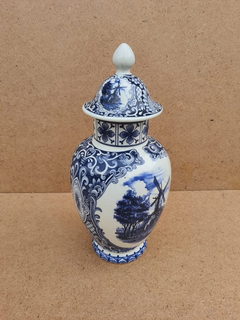 Sierlijke vaas met deksel in blauwe tekening, Enlèvement ou Envoi, 27 cm, Fait main, Utilisé