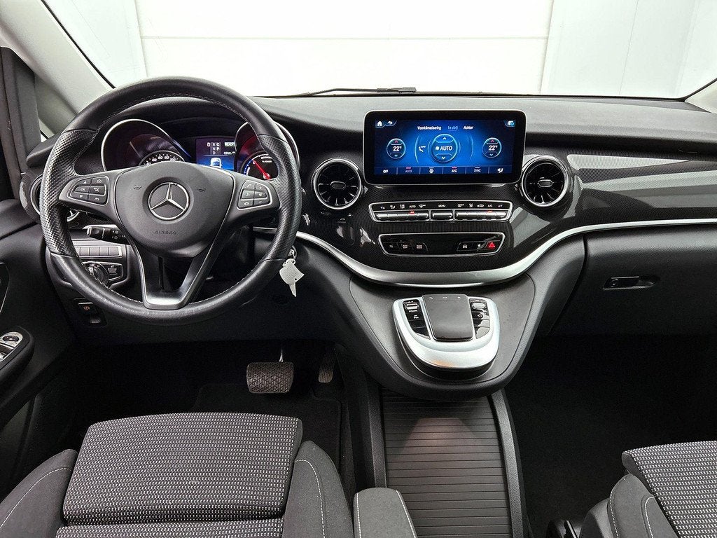 Mercedes-Benz EQV-Klasse 300 L2 Dodehoekassistent | 360 Ca, Gebruikt, 355 km, Zwart, 150 kW