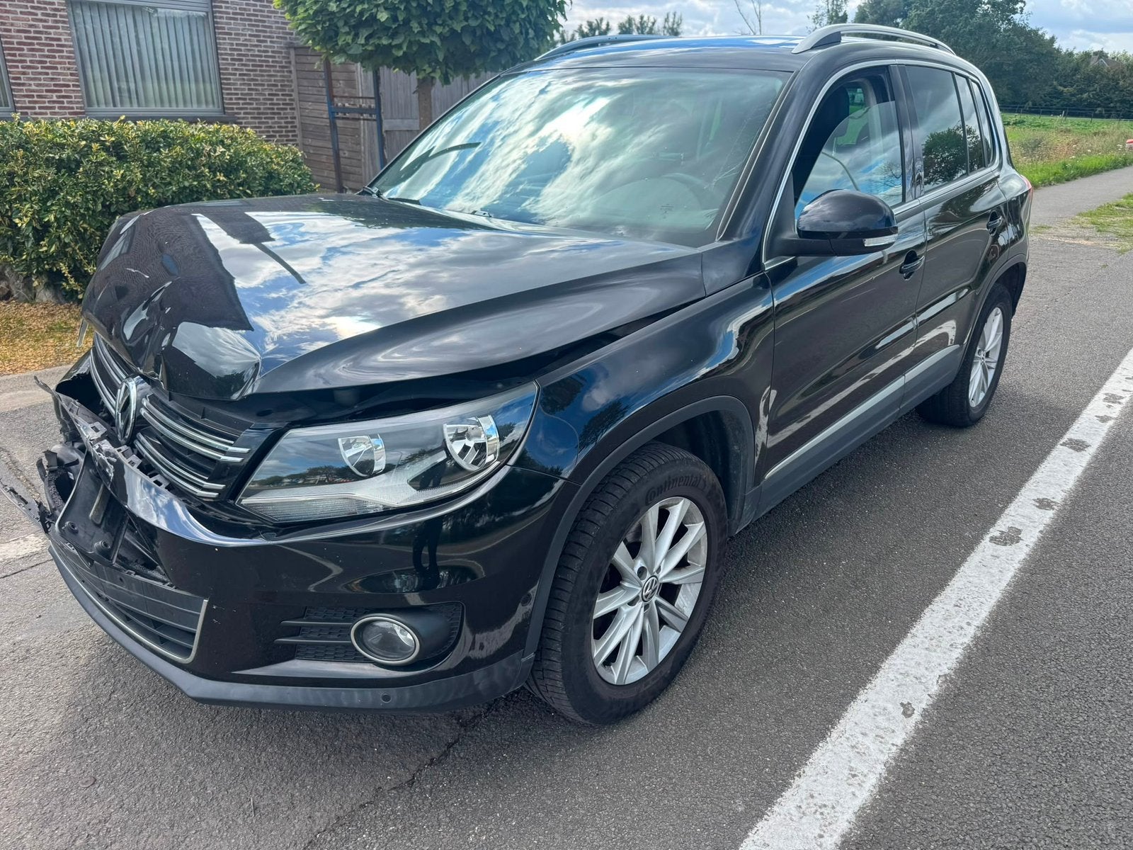 Vw Tiguan 2.0 CR TDi,Automatique,Pano,Gps,Cuir, accidenté..., Cuir, Euro 5, 5 portes, Automatique