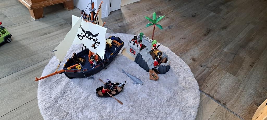 Playmobil piratenset, Ophalen