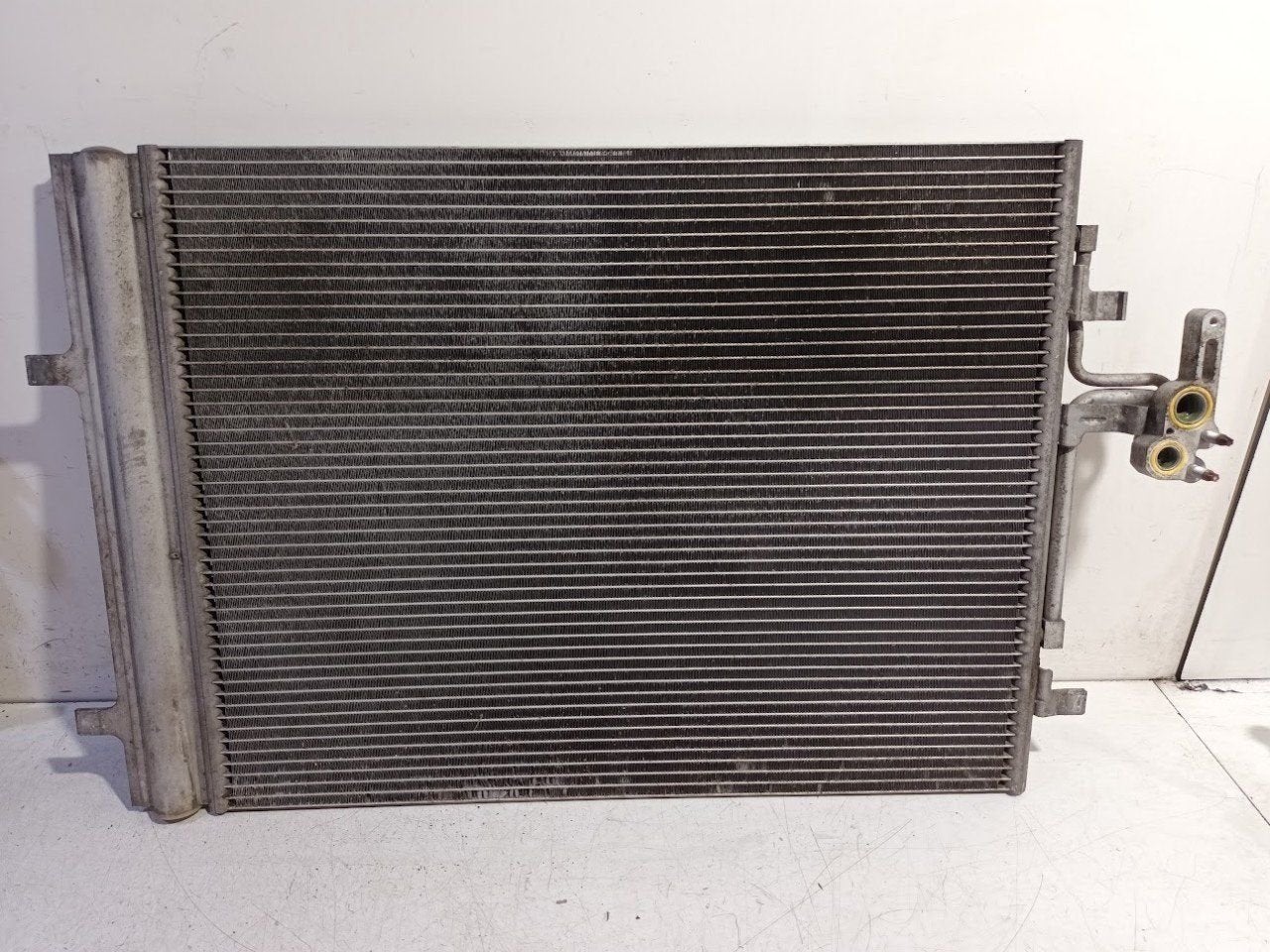 Airco radiateur Volvo V40, Onderdelen@venauto.nl, Van der Ven Autorecycling B.V., Ettenseweg 76, 4706 PB Roosendaal, The Netherlands