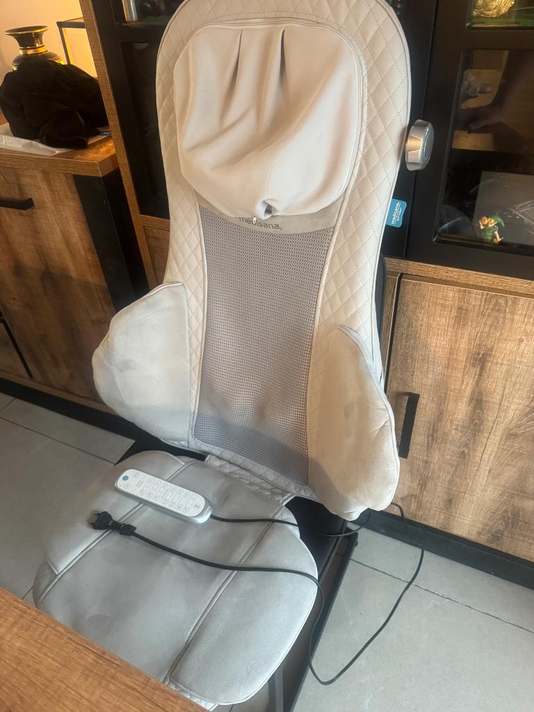 Massage apparaat / rugsteun medisana, Sport en Fitness, Massageproducten, Ophalen of Verzenden, Zo goed als nieuw, Massagestoel of Kussen