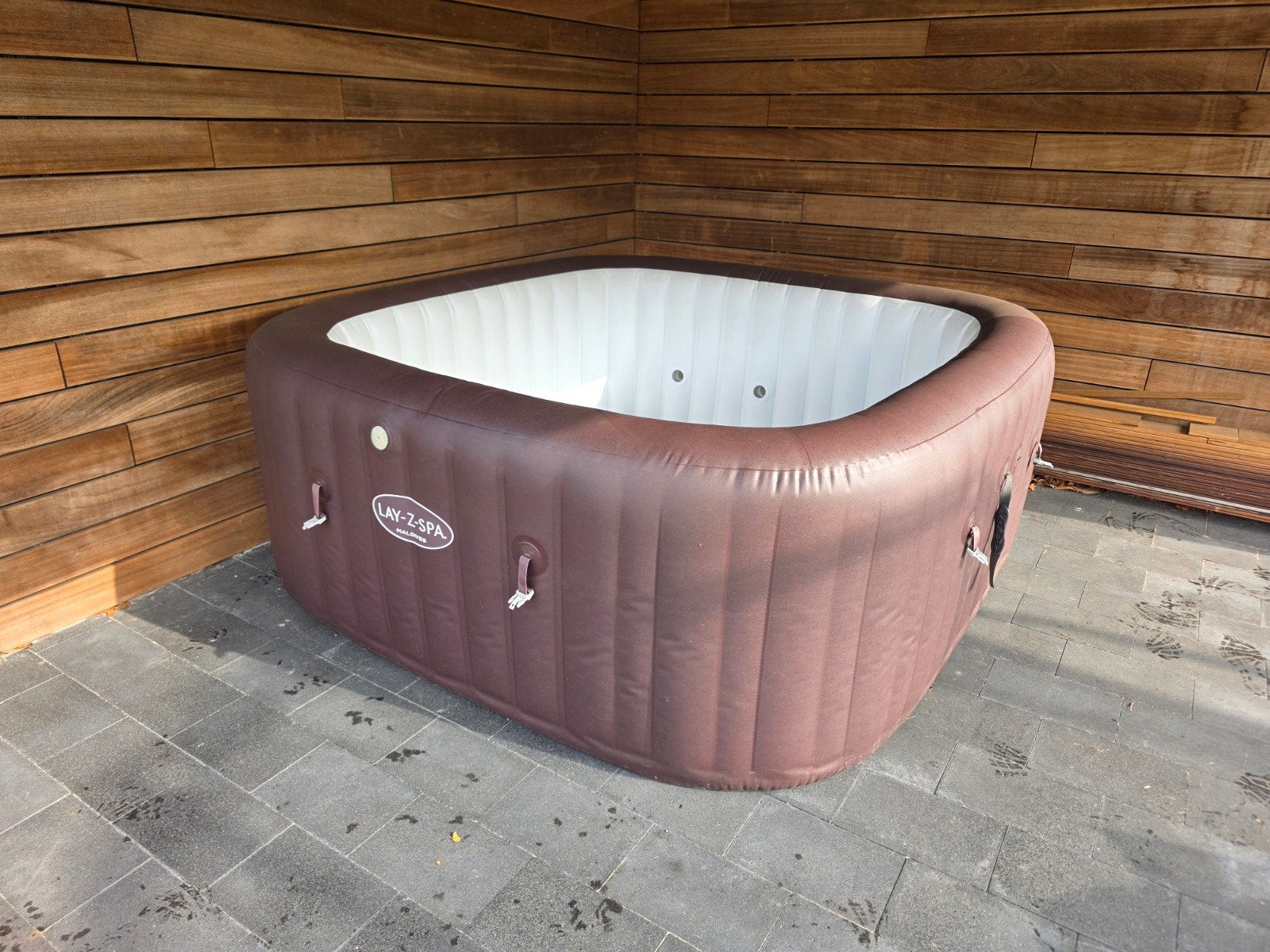 Jacuzzi Bestway Lay-Z Spa, Enlèvement, Utilisé, Tapis de sol, Gonflable