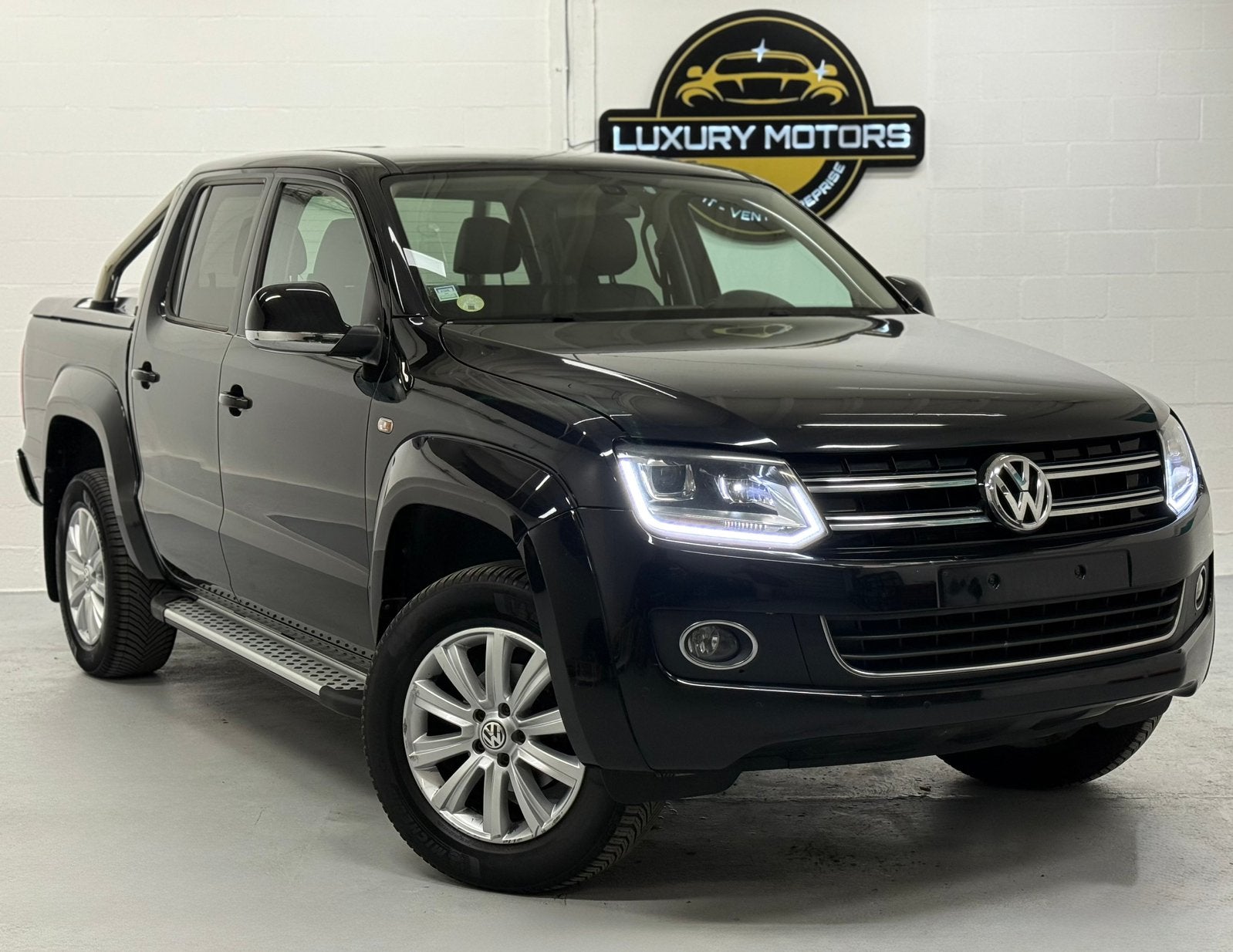 VW AMAROK 2015 2L TDI BI TURBO BOÎTE AUTO TVA RÉCUPÉRABLE, Autos, Cuir, Euro 5, Entreprise, Noir