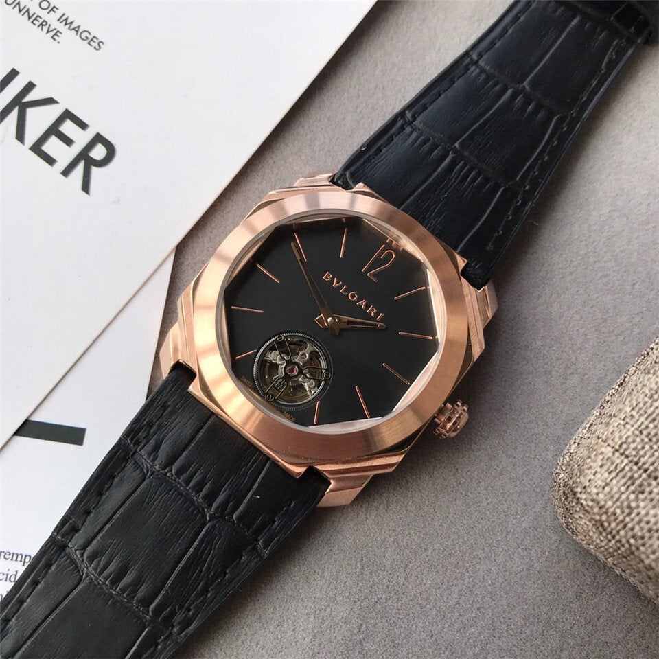 BVLGARI octo, Handtassen en Accessoires, Horloges | Heren, Overige merken, Leer, Polshorloge, Nieuw