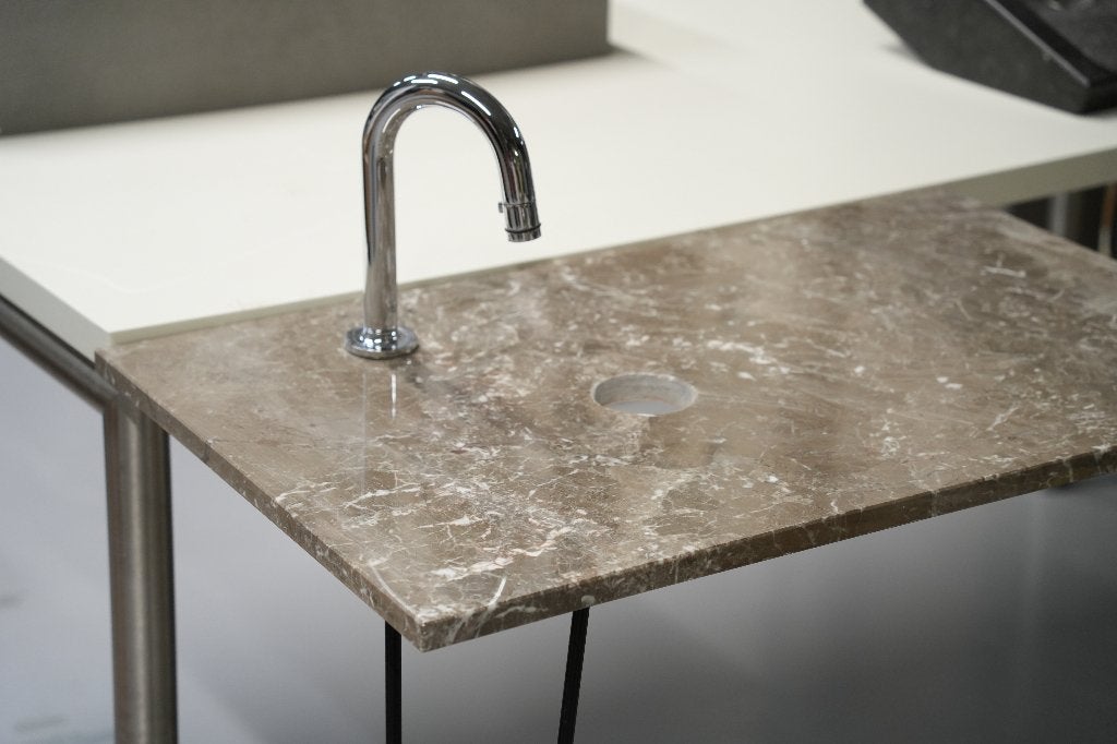 Wastafelconsole, Ophalen