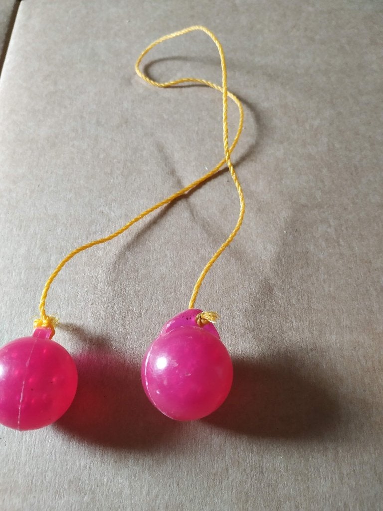 klik klak balls spel balletjes tegen mekaar slaan, Enlèvement ou Envoi