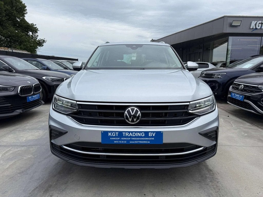 Volkswagen Tiguan 1.5 TSI FACELIFT NAVIGATIE FULL LED TREKHA, Autos, Argent ou Gris, Euro 6, Entreprise, Boîte manuelle