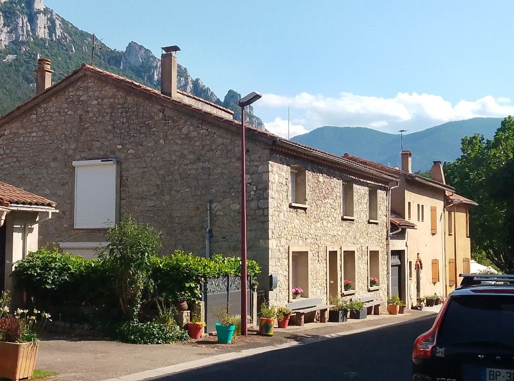 Groot en elegant stenen huis Haute Vallée de l'Aude, Immo, 200 m², France, Frankrijk, Woonhuis