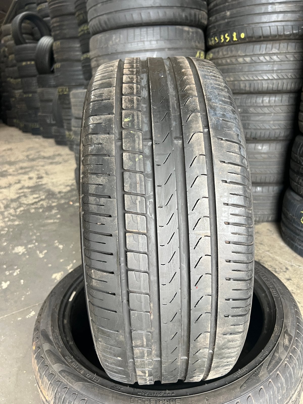 255/40/20 Pirelli avec montage et équilibrage, Autos : Pièces & Accessoires, Commande, Enlèvement