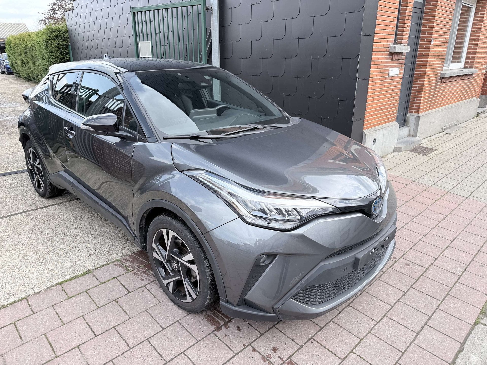 Toyota C-HR 1.8 Hybrid Edition e-CVT | Camera | Navi | CarPl, Auto's, Toyota, Automaat, Gebruikt, 4 cilinders, Bedrijf