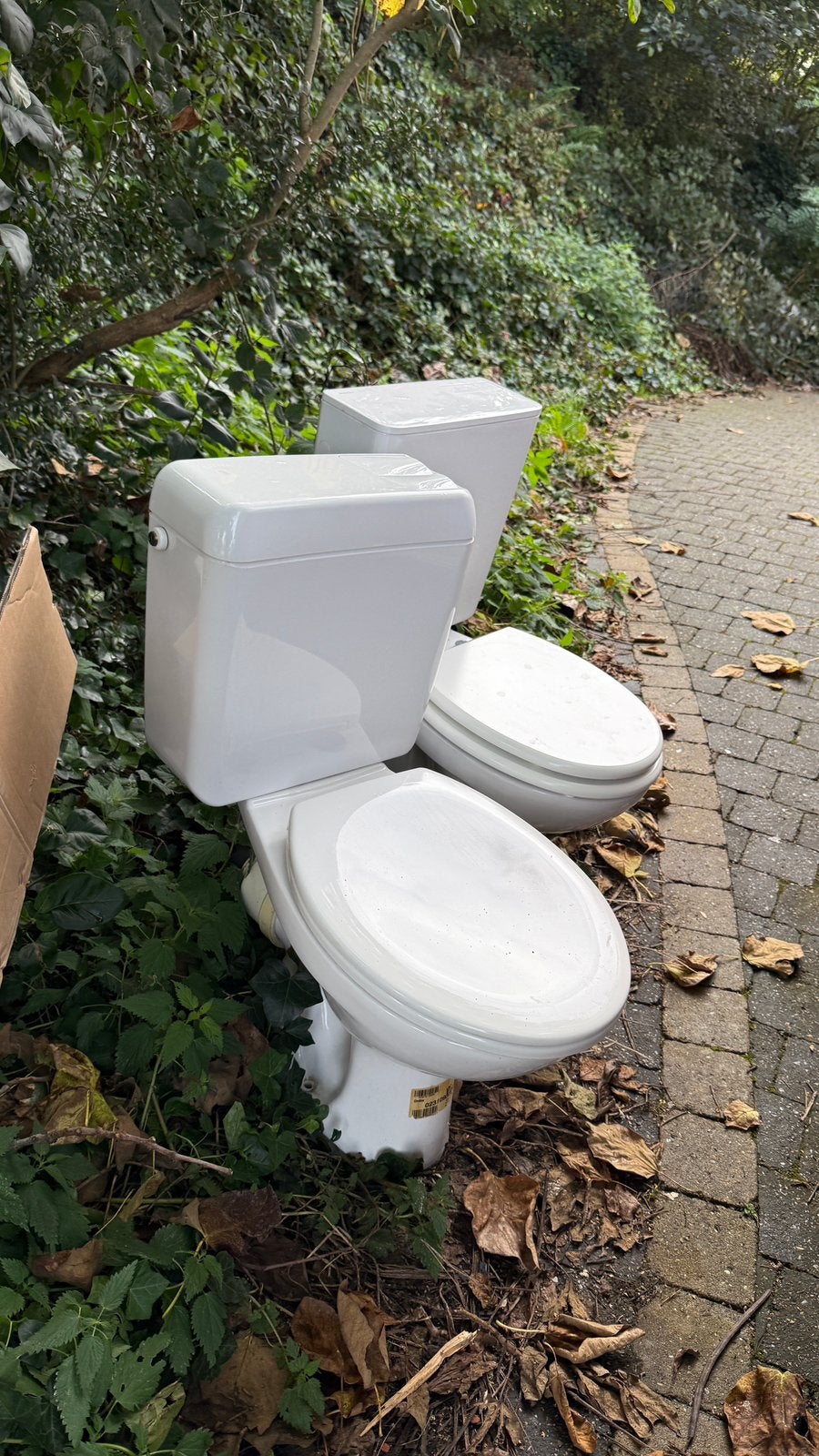 4 wc’s en bidet, Enlèvement, Utilisé