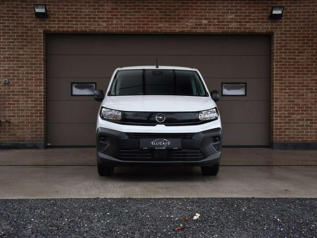 Opel Combo 1.5 TD / L2H1 / 3 ZIT / 2 SCHUIFDEUREN / CARPLAY, USB, Zwart, 0 kg, Wit