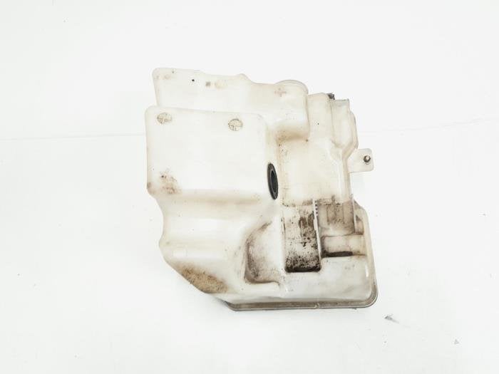 Réservoir lave-glace avant d'un Volkswagen Passat, Volkswagen, -, 3 mois de garantie, Utilisé