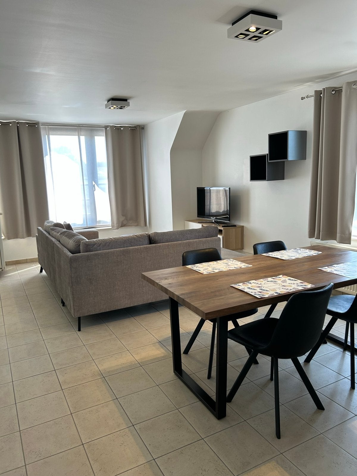 Te huur vanaf 10/9 appartement vlakbij Gent, 50 m² of meer, Gent