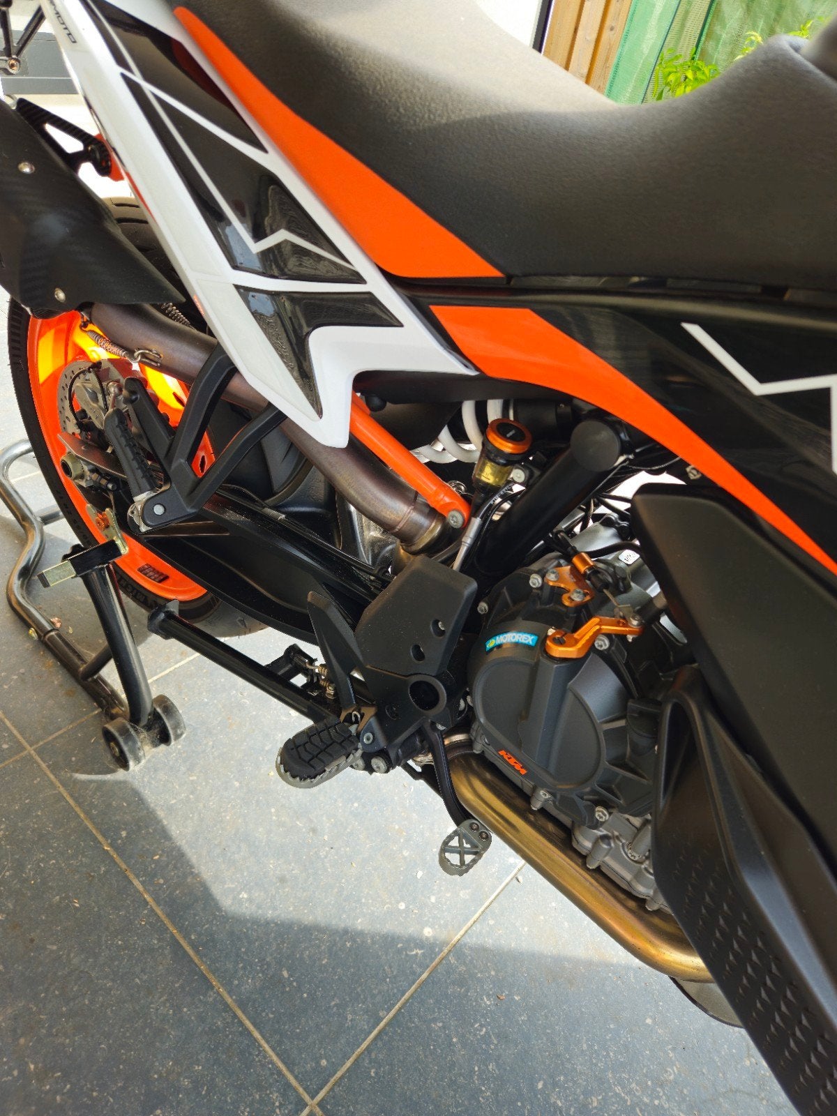 KTM SMT 890 2024, 2 cylindres, Manuelle, Sport, Particulier