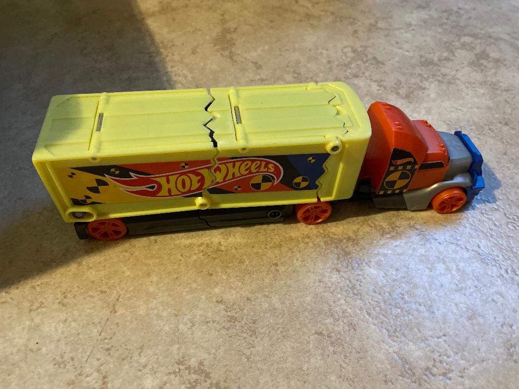 Hot Wheels Smashin' Stunt Rig Truck, Enlèvement, Utilisé, Hot Wheels