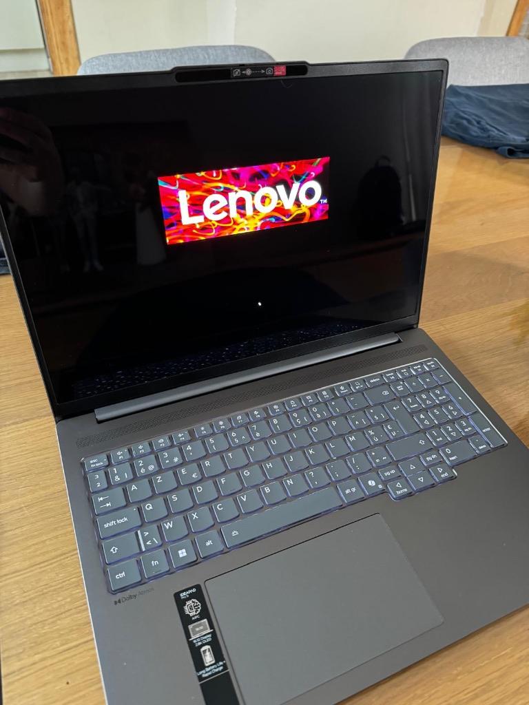 Lenovo Ideapad Pro 5 oled, Ophalen, Intel Core Ultra 9 Series 2, Gebruikt, Met videokaart