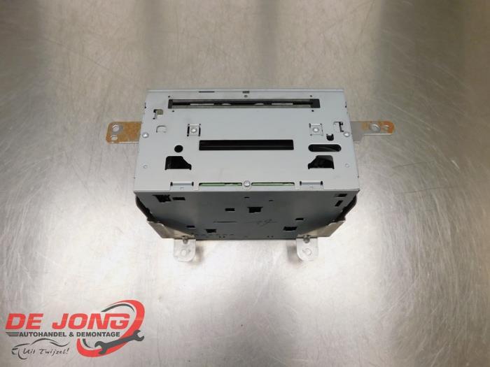 Radio d'un Mitsubishi Pajero, -, 3 mois de garantie, Utilisé, Mitsubishi