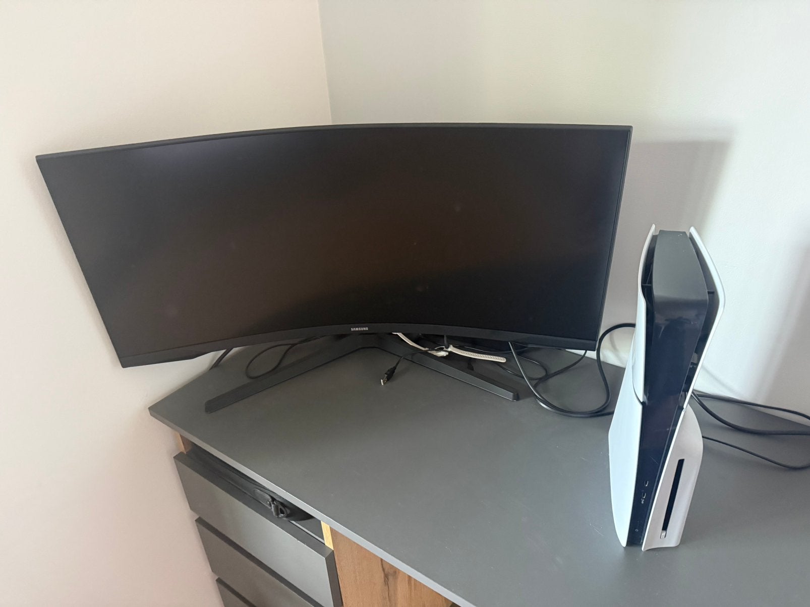 Ps5 digital plus monitor oddysey 5 32 incj, Ophalen, Zo goed als nieuw