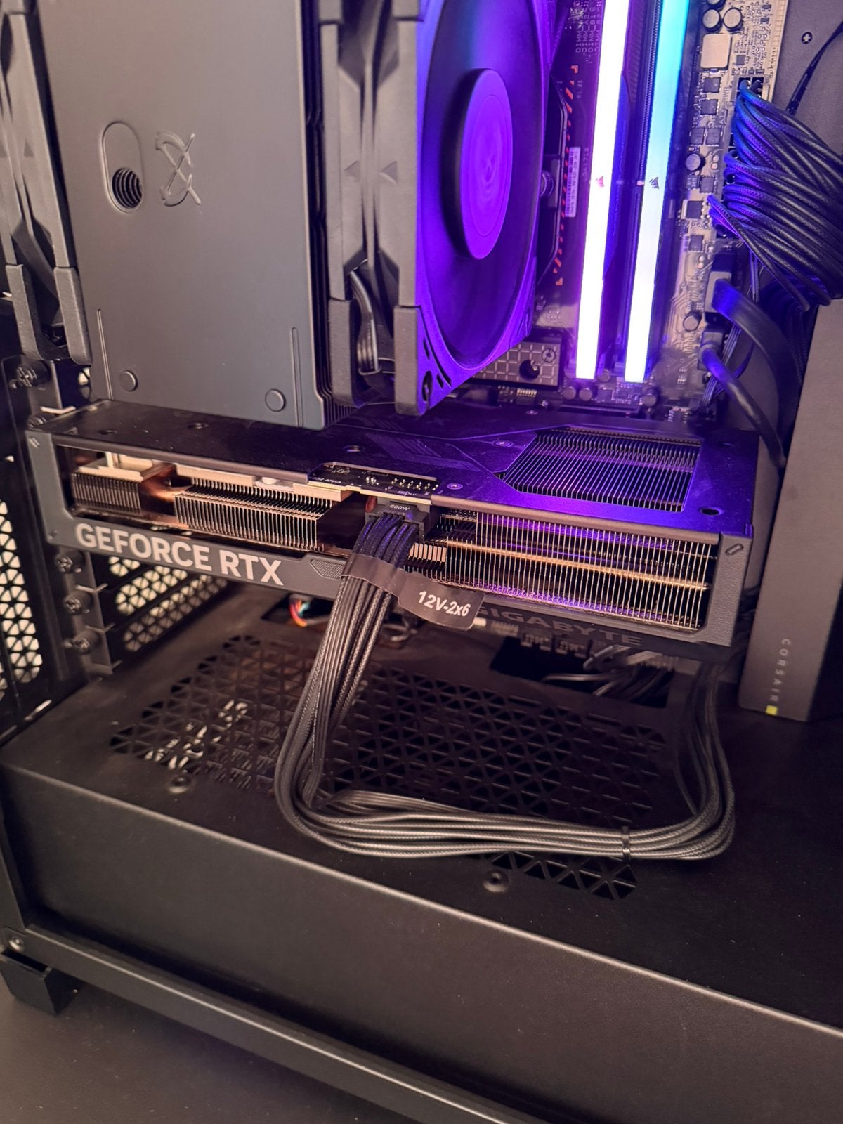 NVIDIA GeForce RTX 4070 Super Gigabyte, Informatique & Logiciels, Cartes vidéo, Enlèvement ou Envoi, Comme neuf, Nvidia