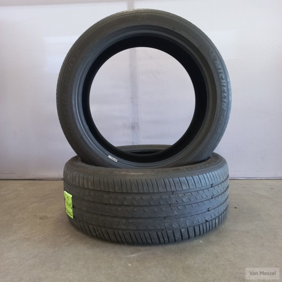 Michelin Pilot Sport EV 255/45/R21 106W, 255 mm, Véhicule de tourisme, Pneus été, -