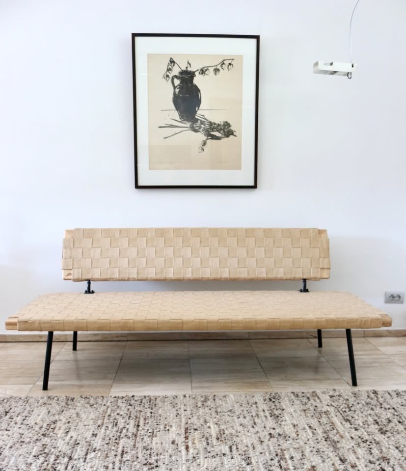 Design zetel / daybed, ontworpen door Ilse Crawford, Huis en Inrichting, Ophalen, Zo goed als nieuw, Stof