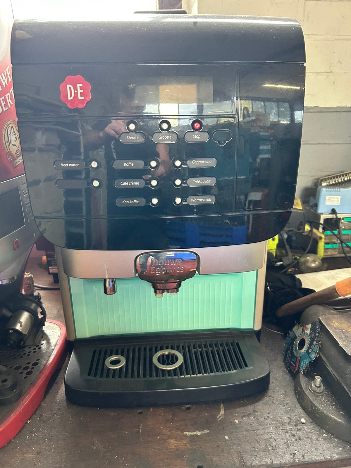Koffie automaaten, Elektronische apparatuur, Ophalen