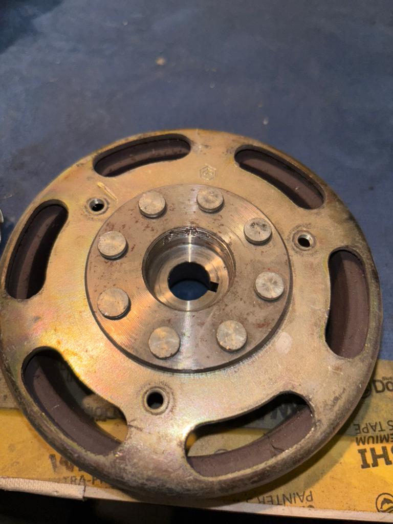 Orgineel piaggio vliegwiel 50cc 2t, Fietsen en Brommers, Ophalen