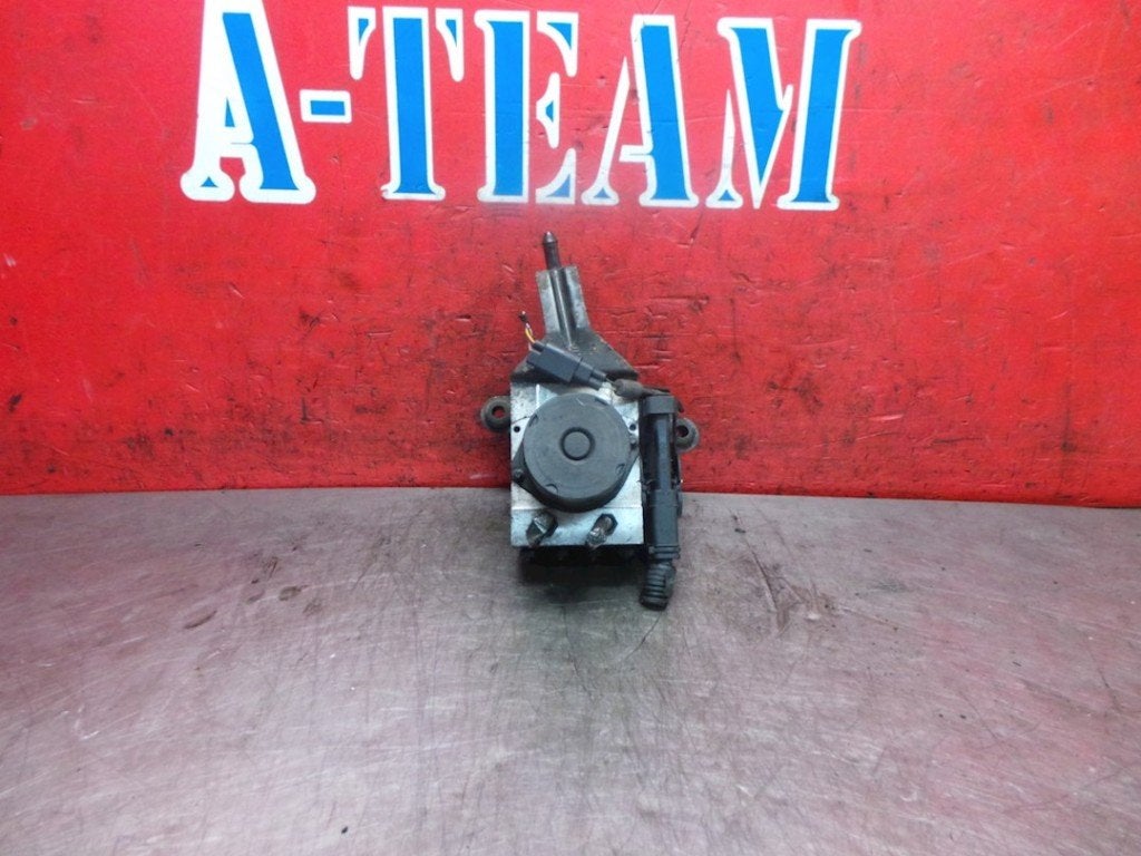 ABS POMP Ford Transit (01-2006/08-2014), Gebruikt, Ford