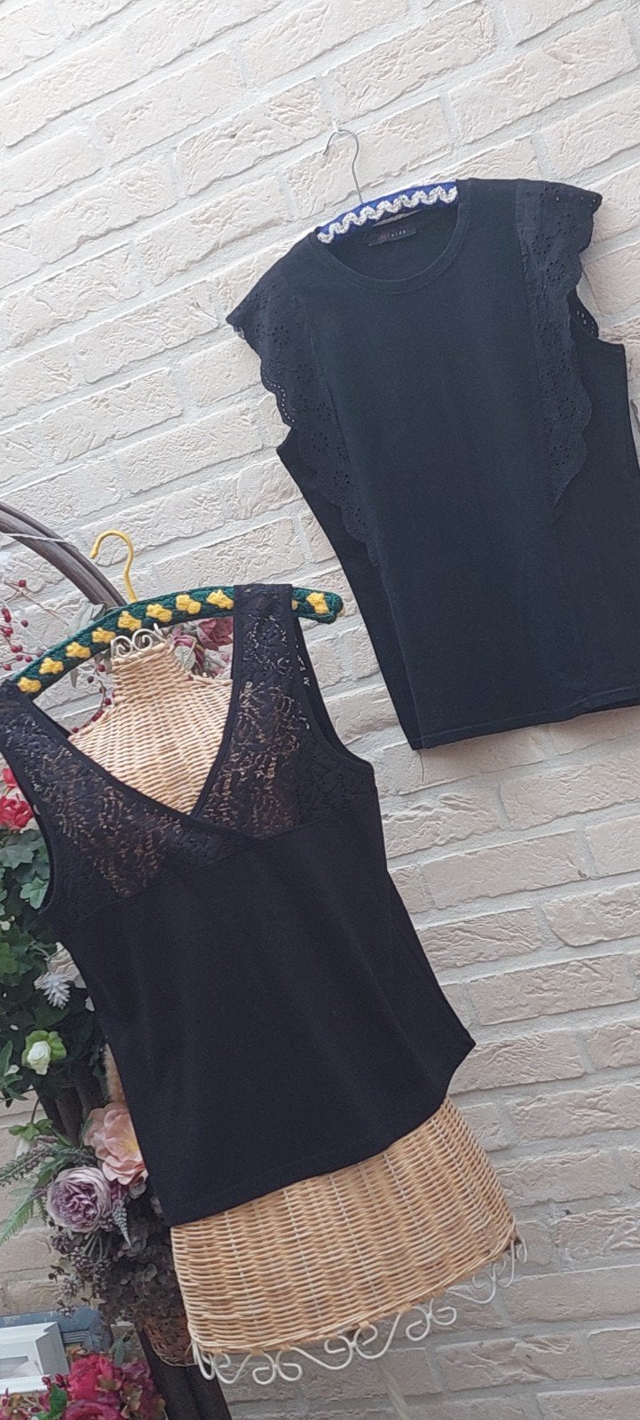 2st topjes maat m Lola-liza 2 voor 3euro, Maat 38/40 (M), Lola & Liza, Zwart, Ophalen of Verzenden