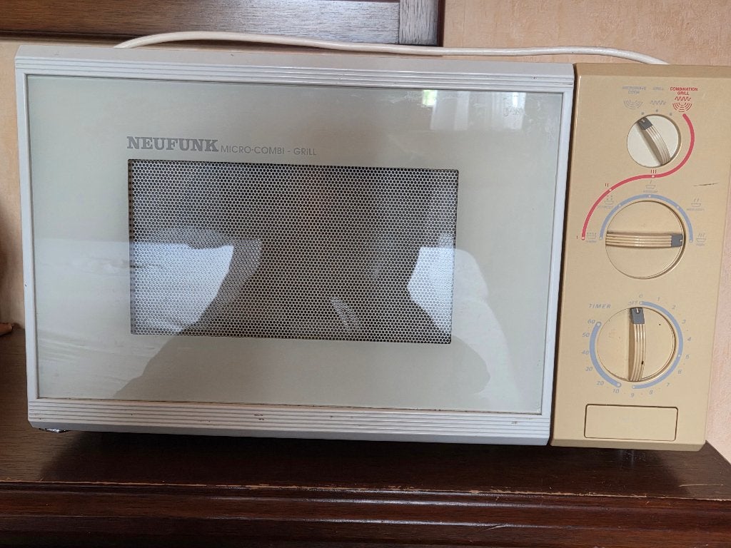 retro microgolfoven, Huis en Inrichting, Metaal, Ophalen, Beige, Overige typen