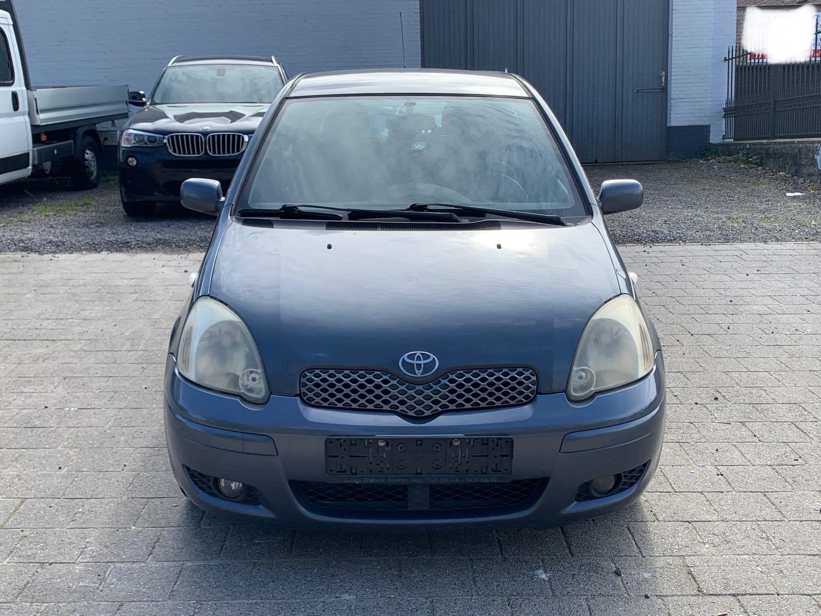 Toyota Yaris 1.3 essence 5 portes, Achat, Entreprise, 5 portes, Vitres électriques