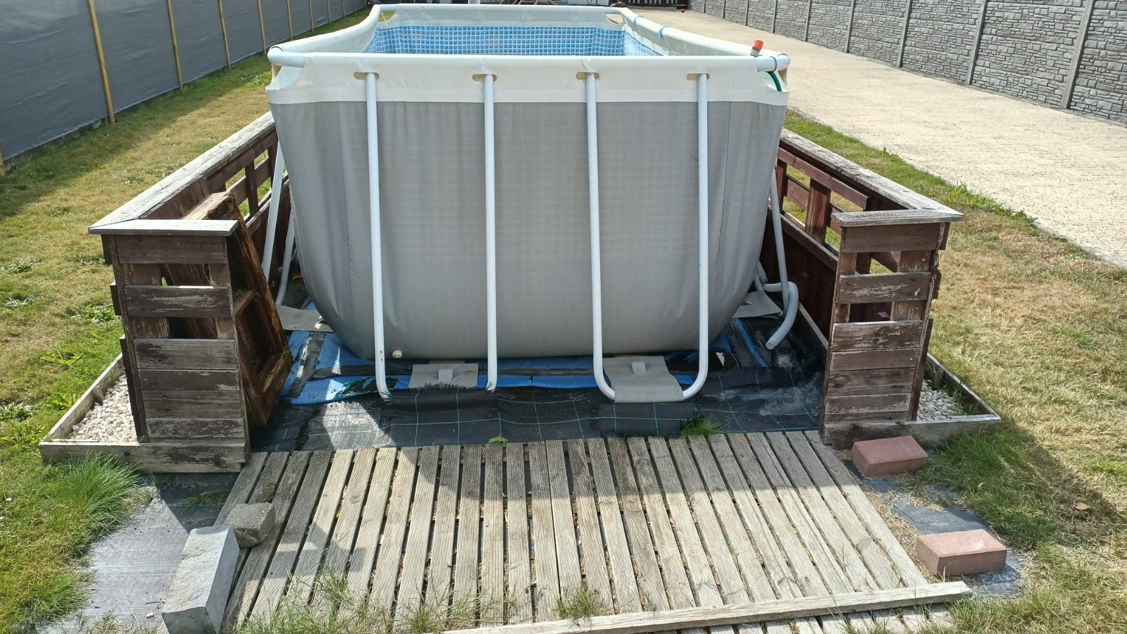 A vendre piscine Intex  + Pompe à sable Intex., Jardin & Terrasse, Enlèvement