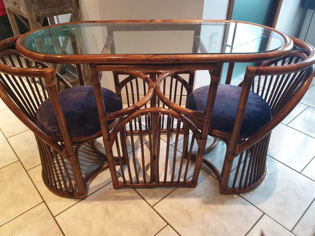 Tête à tête, Enlèvement, Comme neuf, Moins de 4 chaises