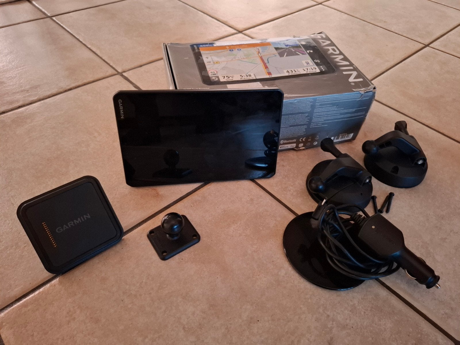 Garmin deal lgv800, Zo goed als nieuw