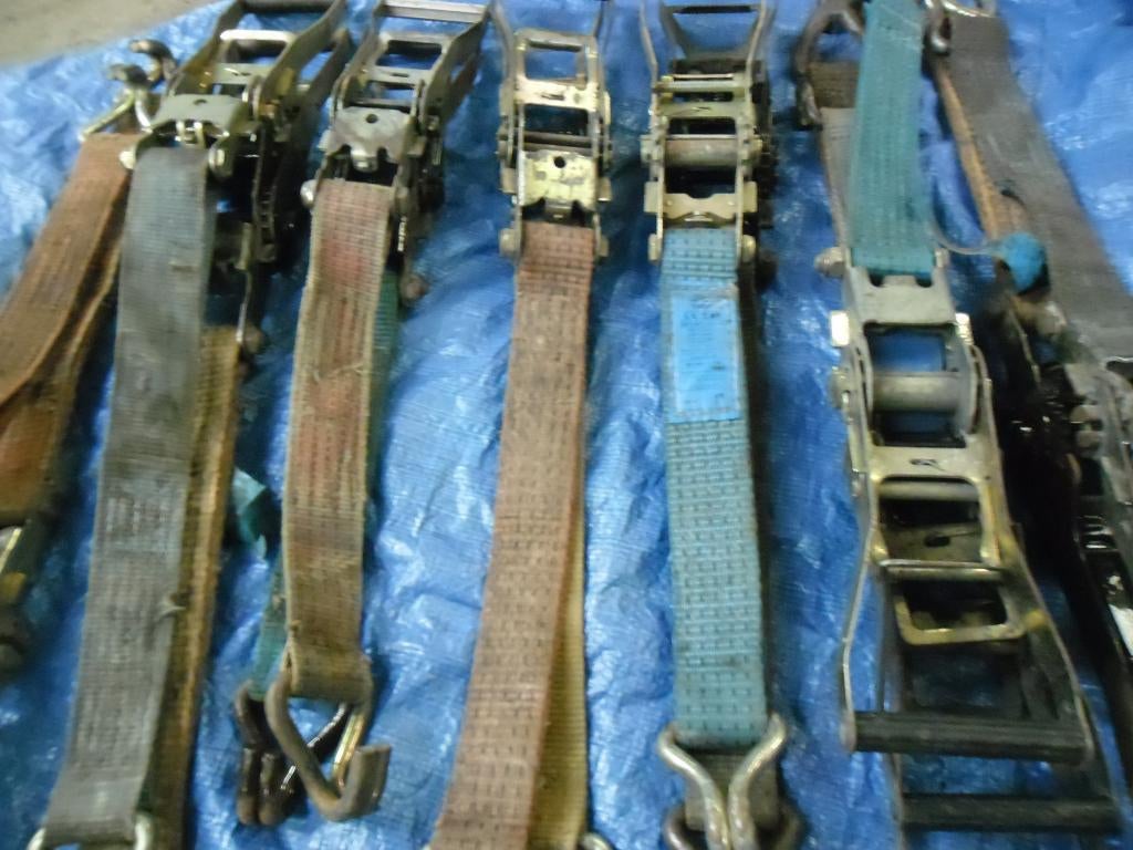 Racagnac voor riemen en gereedschap van Facom, Ophalen, Gebruikt