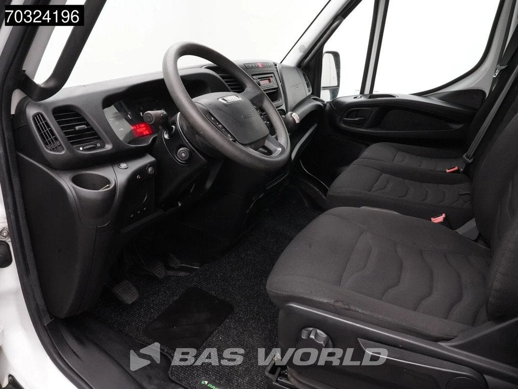Iveco Daily 35C13 Dubbellucht L2H2 3,5t Trekhaak Airco Cruis, Euro 5, Stof, Gebruikt, Iveco